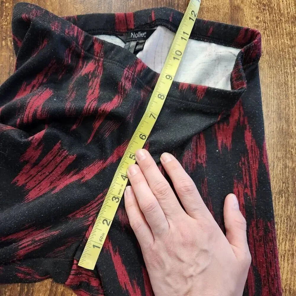 Nollie 2000s emo leggings